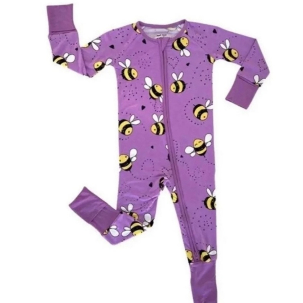 Little sleepies purple bees zippy